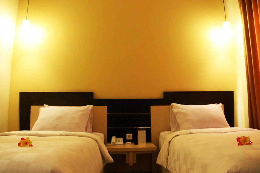 M Hotel Матарам Номер фото