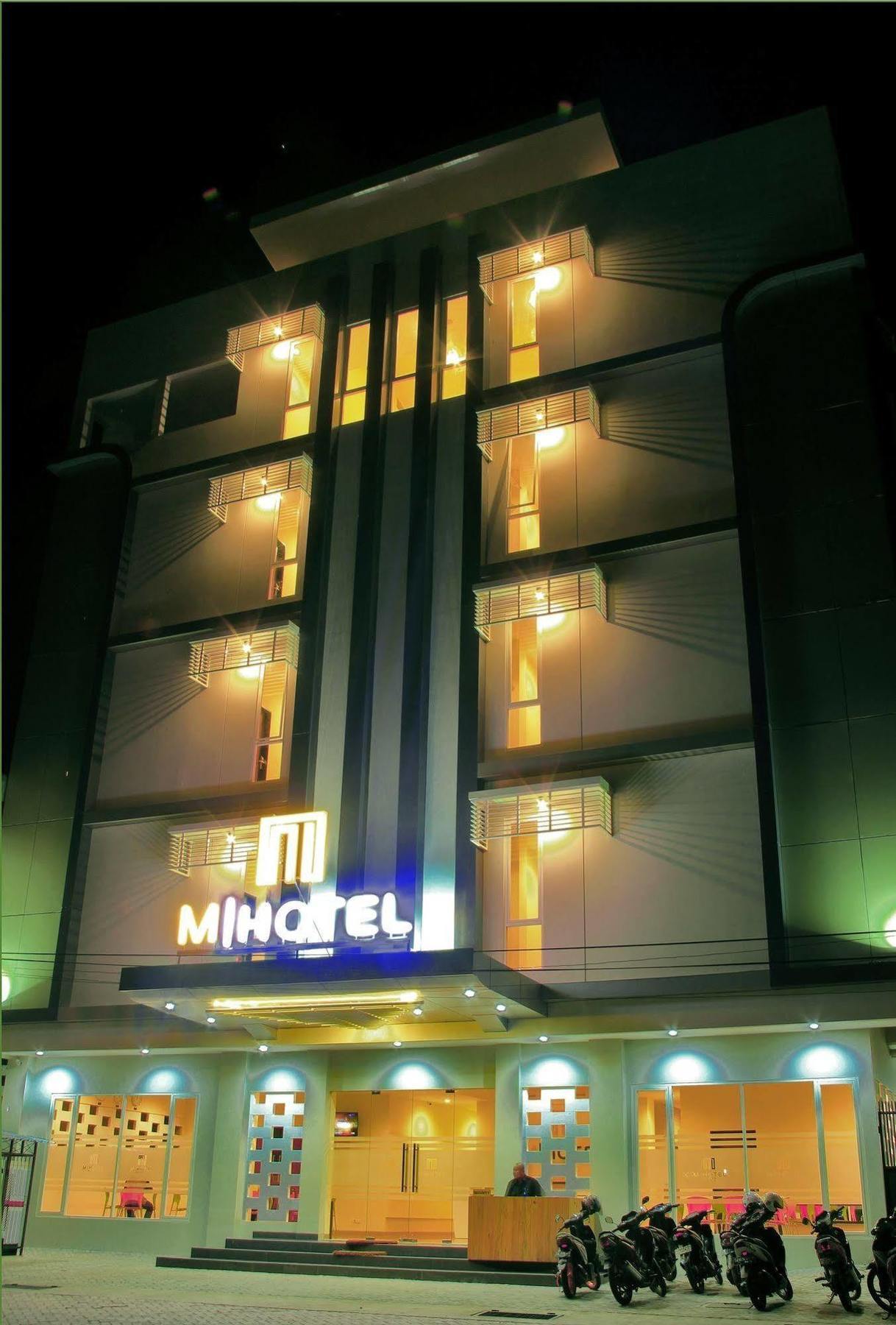 M Hotel Матарам Экстерьер фото