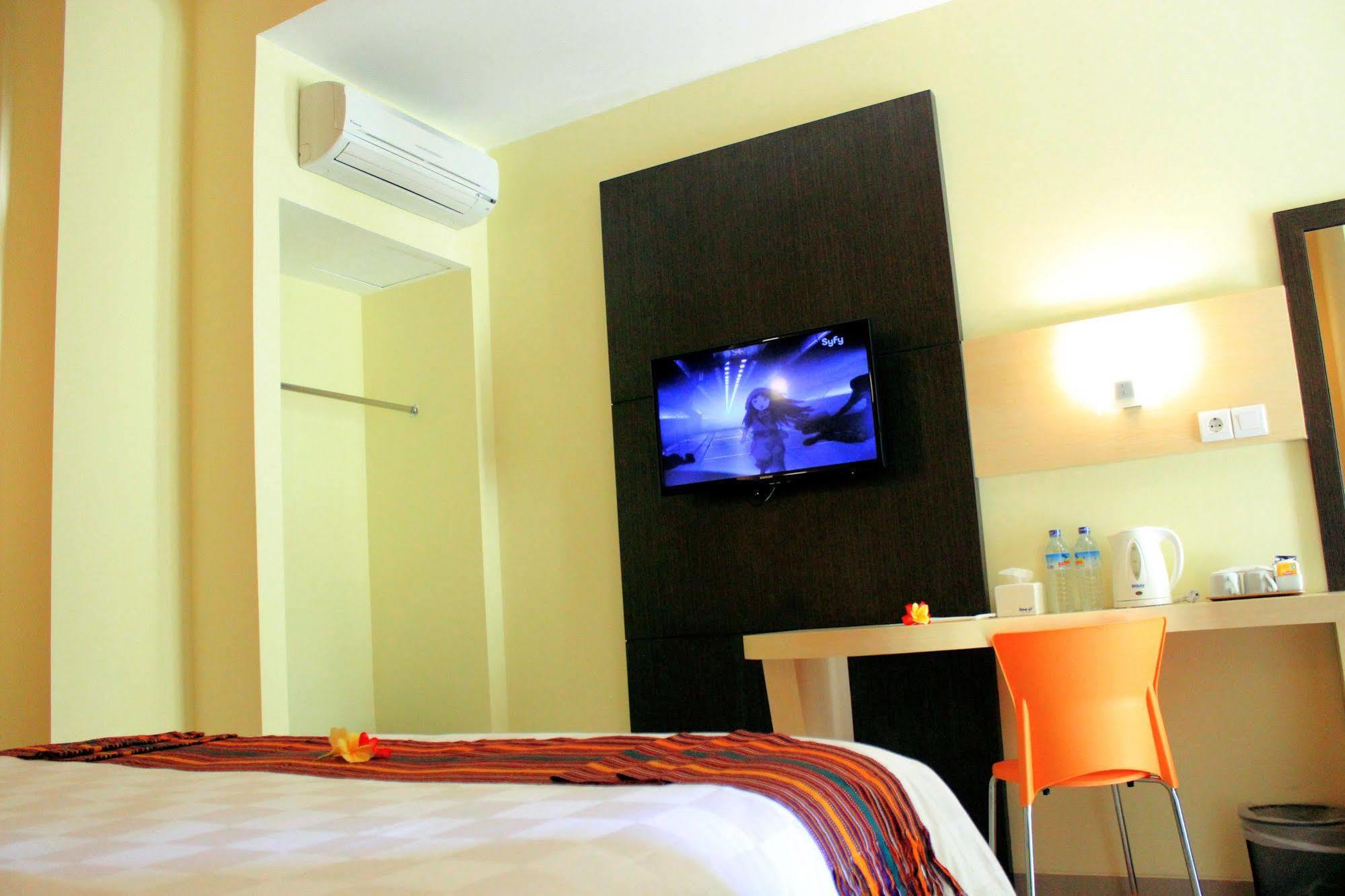 M Hotel Матарам Экстерьер фото